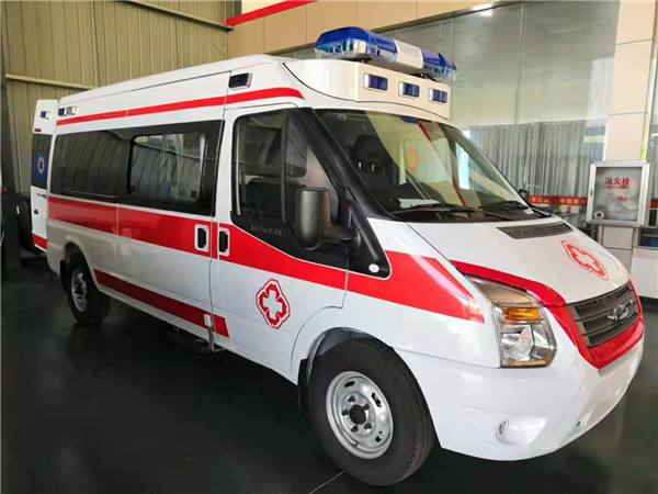 日照福特v362救护车